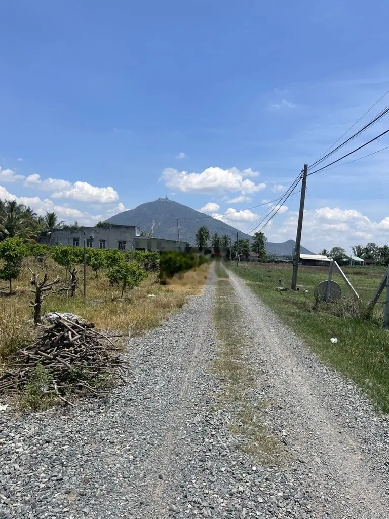 BÁN NHANH LÔ ĐẤT 150M2 NGAY TRẠM XĂNG DẦU MINH THIÊN_TÂY NINH, 350TR.