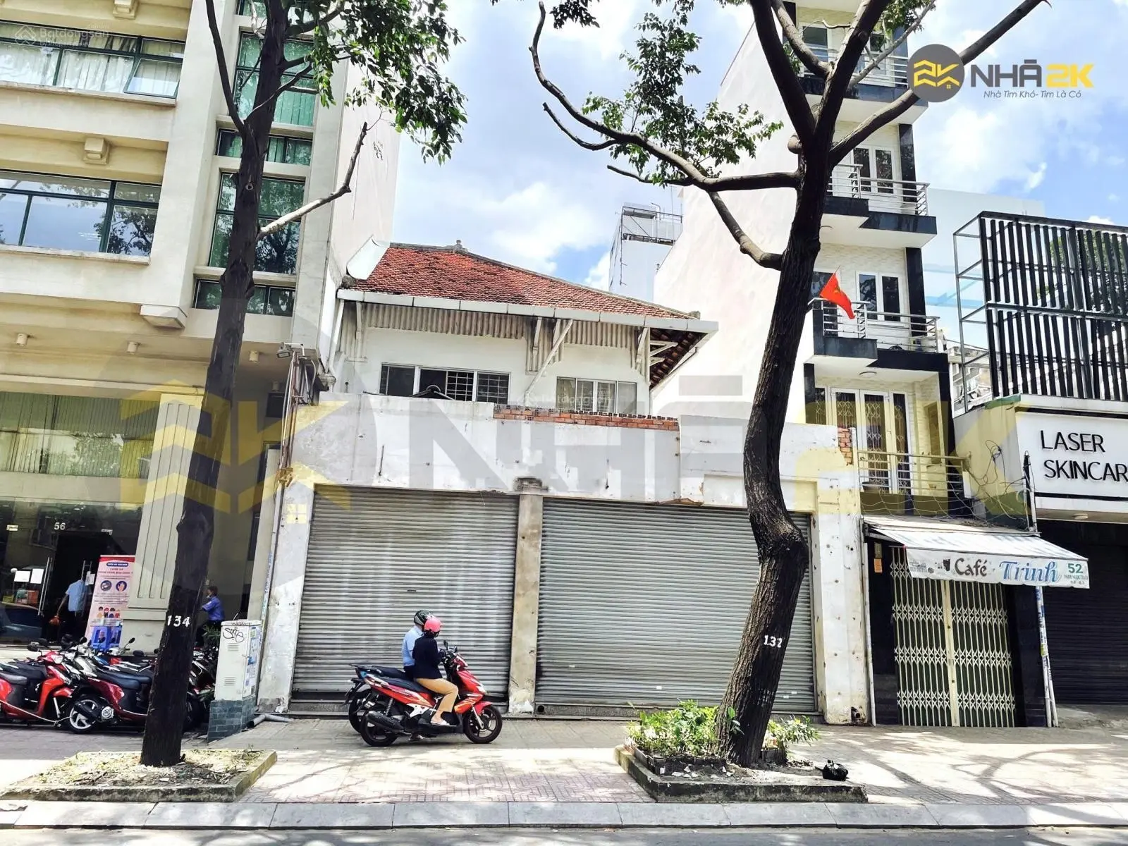Cần Tiền Bán gấp nhà mặt tiền Lê Văn Sỹ P.13 Quận 3 DT: 5,5x20 KC: 4 Tầng HĐT: 1tỷ/N Giá: 28 tỷ