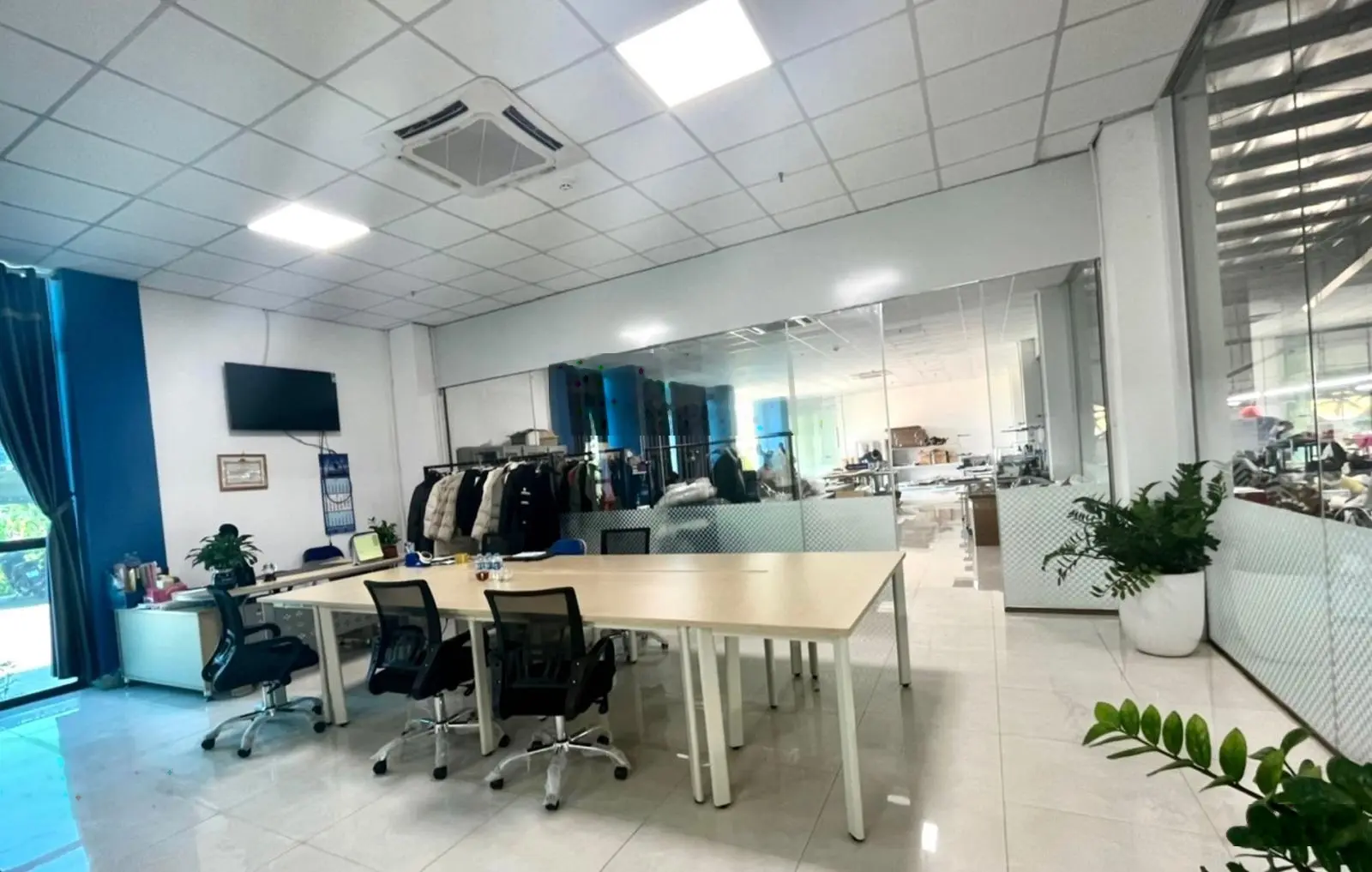 Chuyển nhượng 21.500m2 tổ hợp nhà máy may mặc xuất khẩu tại Thanh Hoá. LH: 0927 878 ***