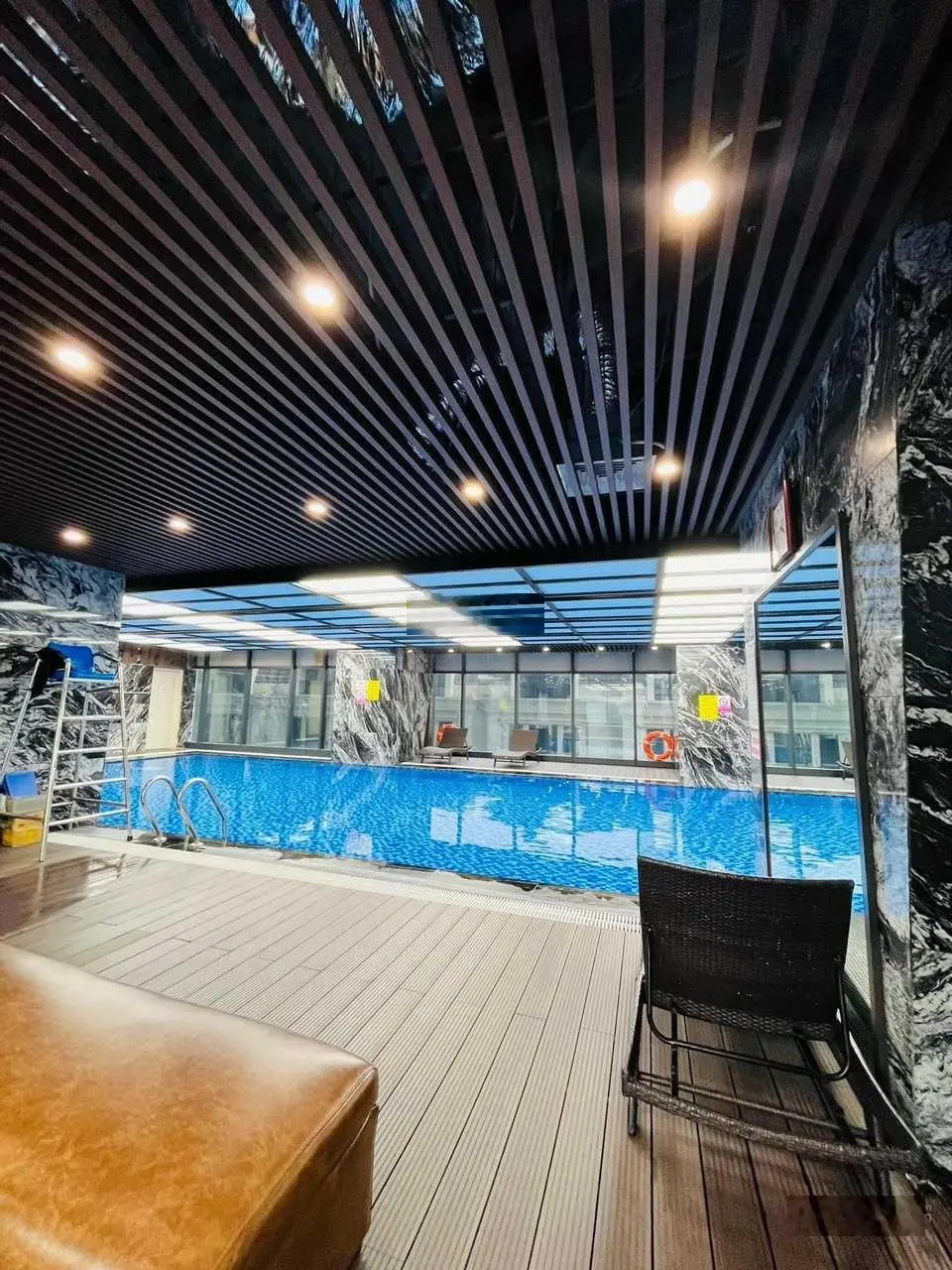Bán căn hộ 2PN, 2WC, 73m2 Sunshine City Ciputra, full đồ, có sổ, giá hơn 5.x tỷ. LH 0966 286 ***