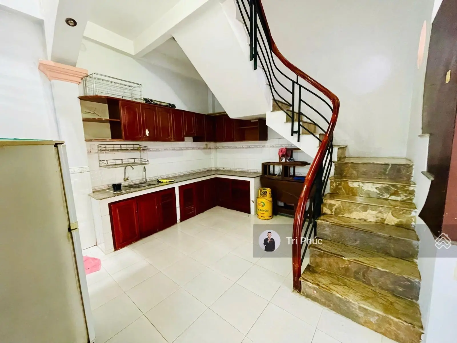 Gấp bán - nhỉnh 7ty có nhà 4PN gần 70m2 ngay khu Phan Xích Long, Phú Nhuận