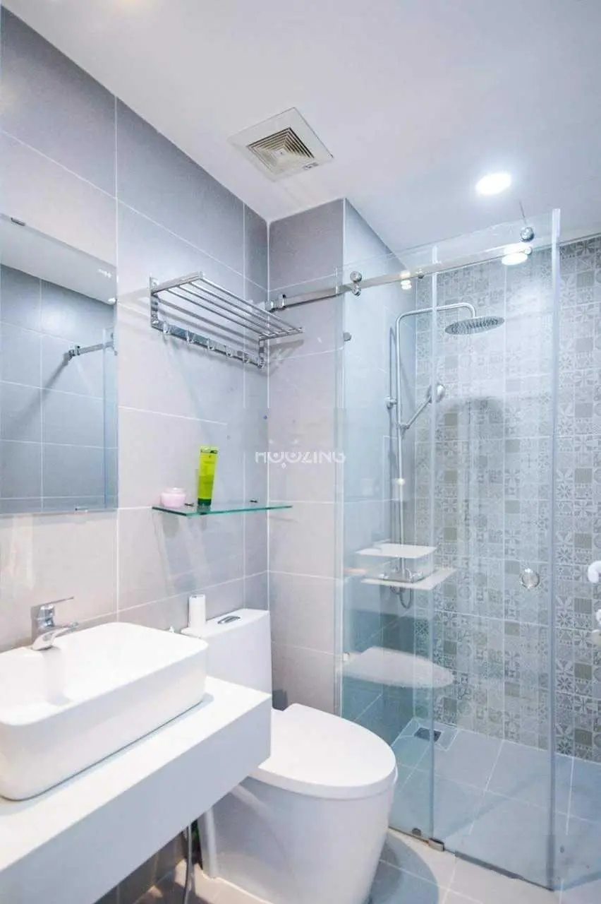 Bán Gấp Căn Hộ chung cư celadon Quận tân phú DT 88m2 2pn 2wc Giá 5,7ty LH 0907 909 *** Hùng
