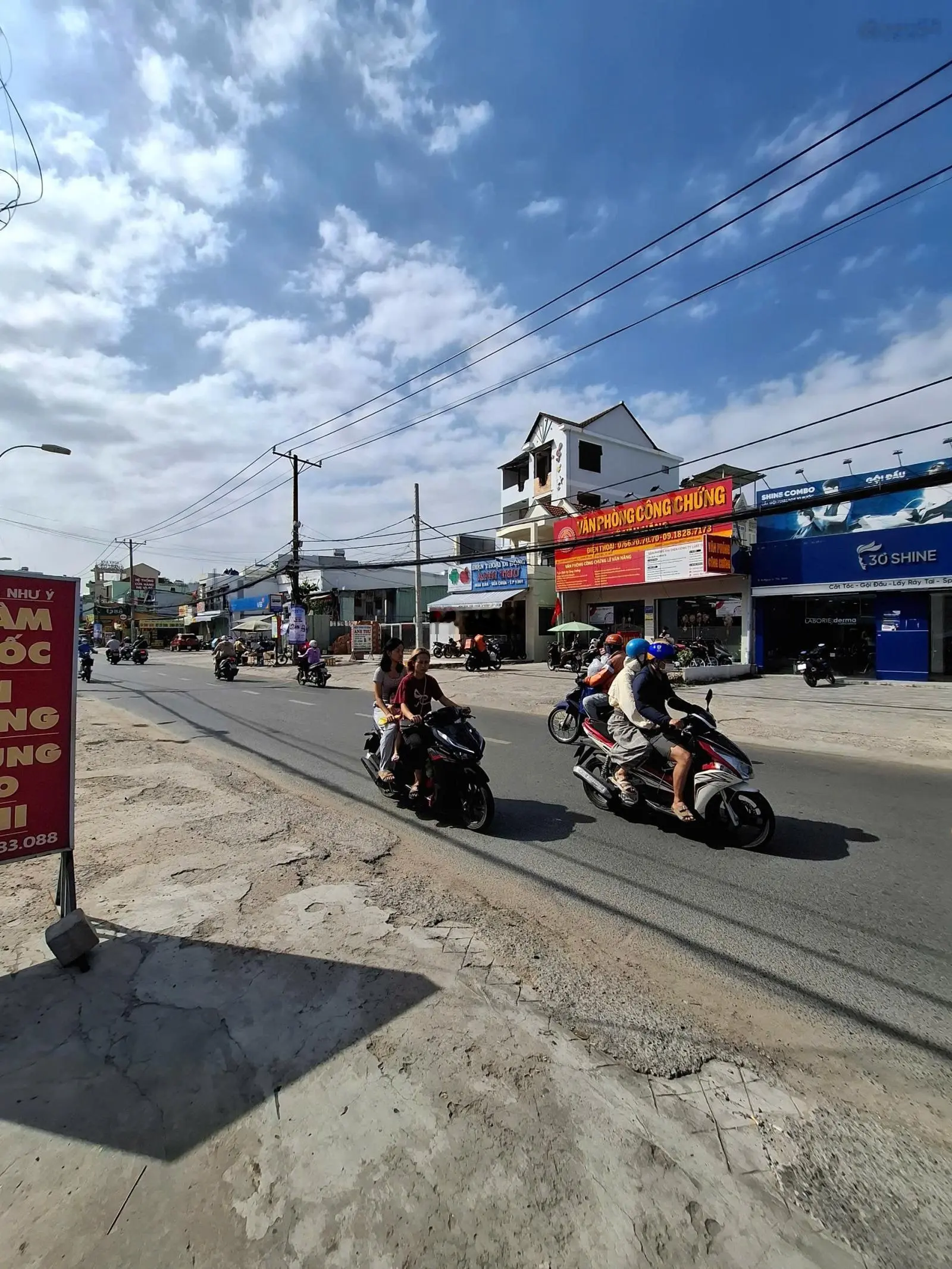 Bán nhà mặt tiền Nguyễn Thị Định quận 2 giá 50 tỷ