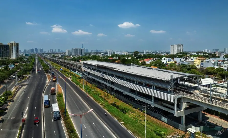 Nhà 3 tầng 226m2, ngang 12m đường 5m, lô góc, Linh Chiểu, ga Metro Thủ Đức