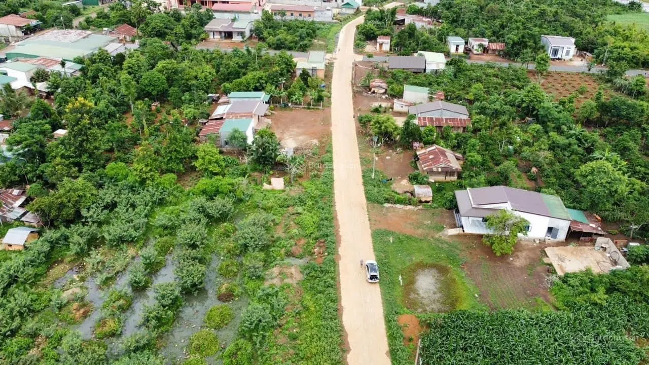 Tôi kẹt tiền bán 2 lô đất Phùng Chí Kiên, phường Thống Nhất, Thị Xã Buôn Hồ