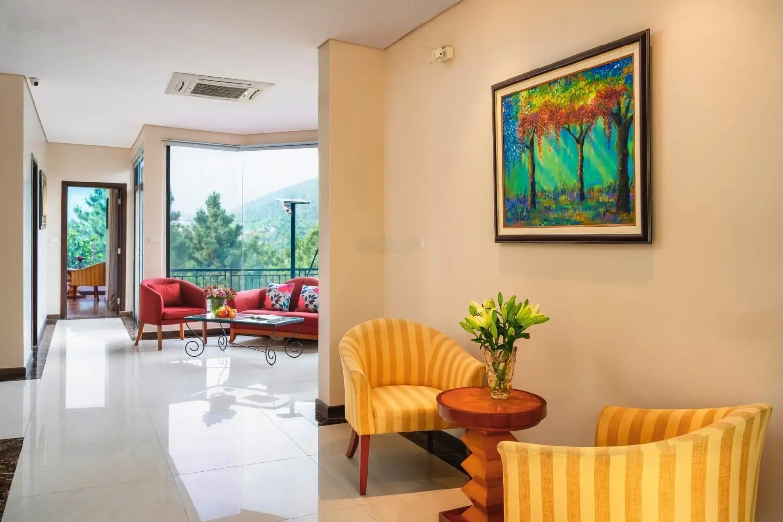 Bán tòa nhà mặt phố hồ tùng mậu 340m 9 tầng mặt tiền siêu khủng gần 40m vị trí đắc địa