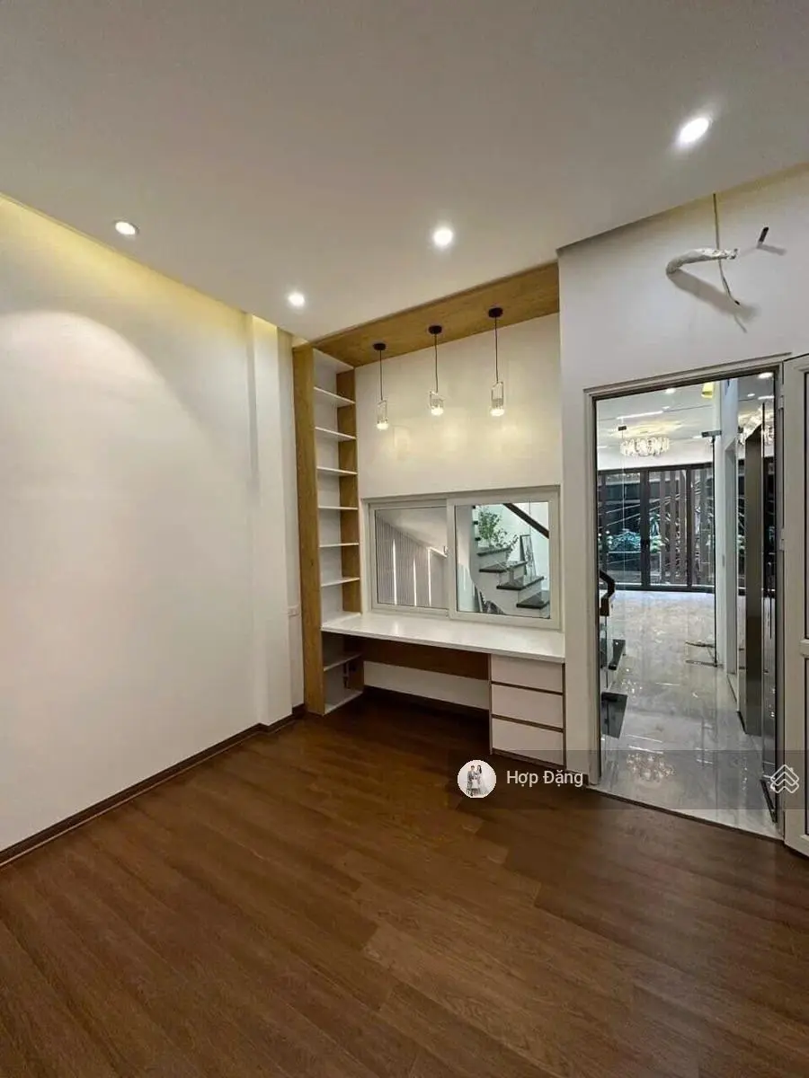 Lê Trong Tân Thanh Xuân: Nhà phân lô, thang máy otto vào nhà 60m2*5m*4 tầng nhỉnh 17 tỷ