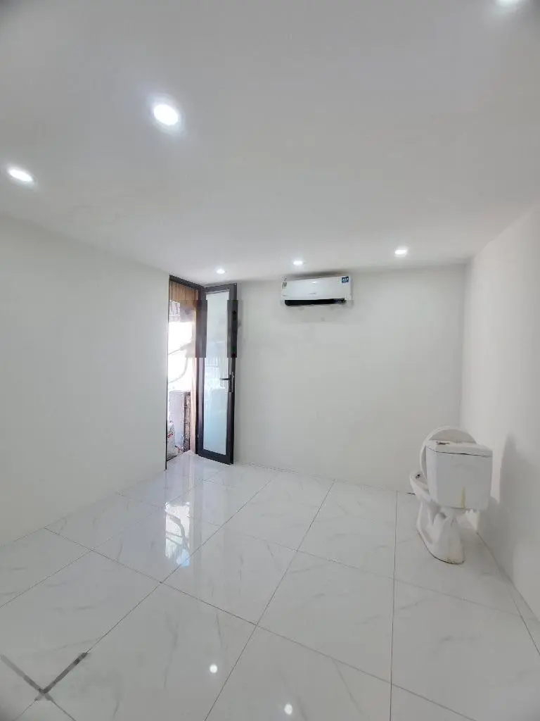 Bán nhà phố siêu rẻ Kim Mã - Ba Đình