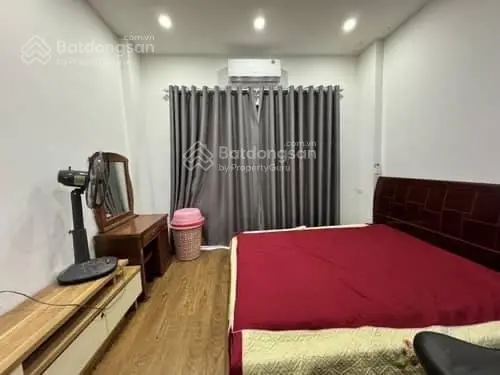 Vũ đức thận- nhà mới - gần ô tô ,