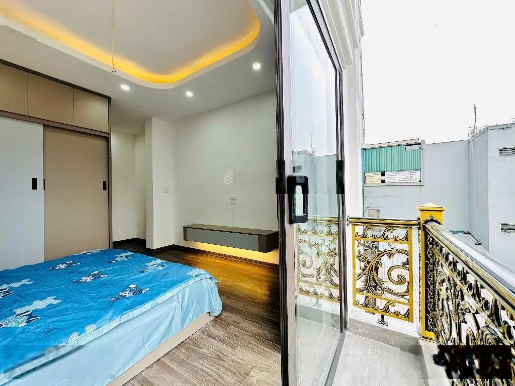 Siêu hiếm sát hồ Dương Văn Bé, Hai Bà Trưng, nhà đẹp 56m2 5 tầng, sát ôtô. Chỉ 8.4tỷ. LH 0904690958