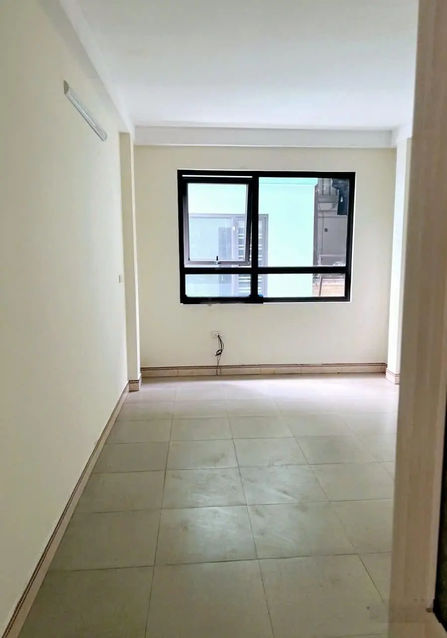 Khu Ba Đình VIP - Bán Gấp - Điện Biên Phủ - Phân Lô- Dt : 24m2*5tầng *8,1tỷ