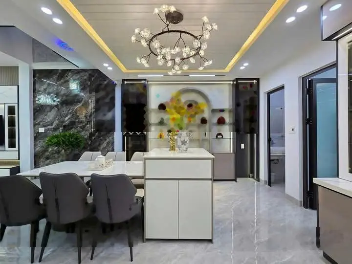 Cần Bán gấp nhà 3PN-3WC 75m2 Hoàng Hoa Thám hẻm 6m - full nội thất mới giá 2ty5