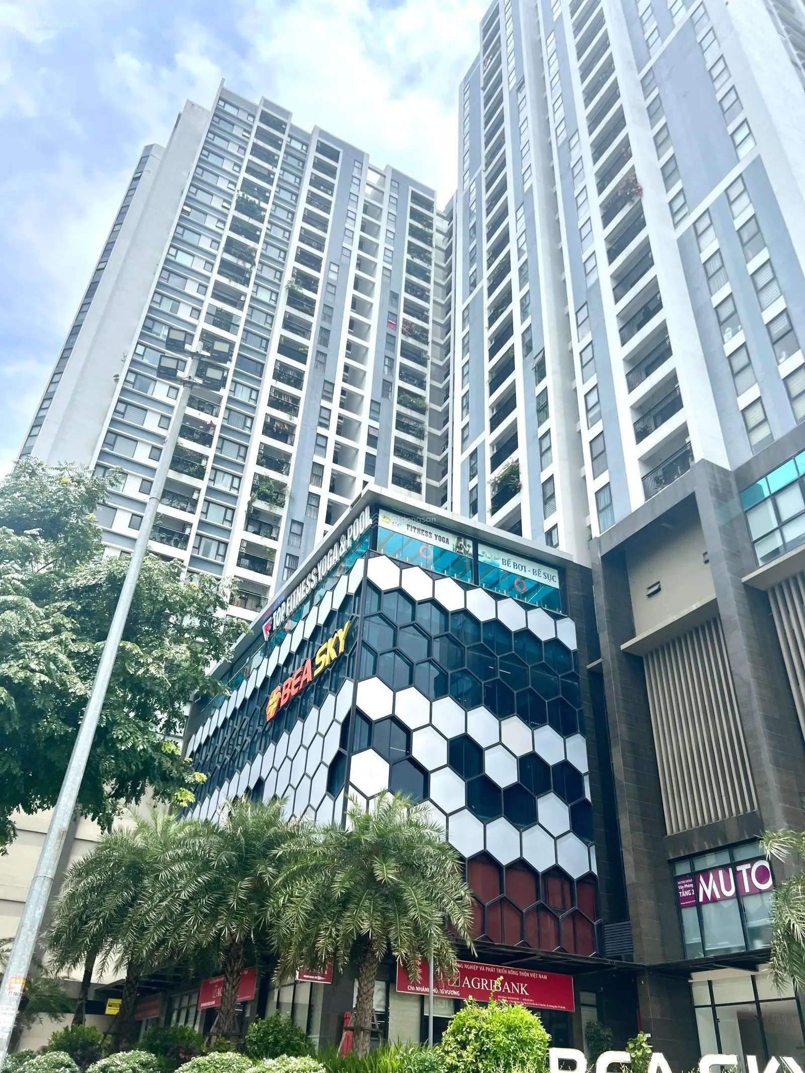 Hot, bán gấp căn hộ Bea Sky 69m2 2pn 2wc giá chuẩn chỉ 4.05 tỷ CTL. Lh em Trí: 0964 380 ***