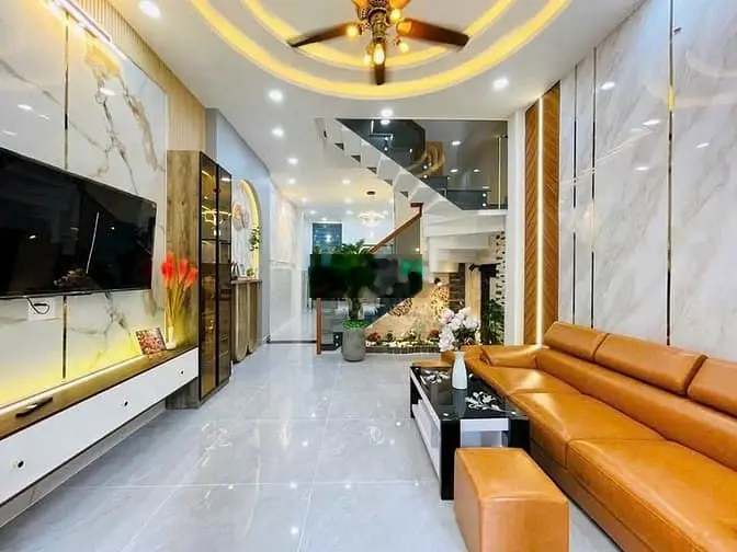 Bán nhà giá tốt Nguyễn Đình Chiểu, Q3, 56m2, 3tỷ500, Sổ sẵn