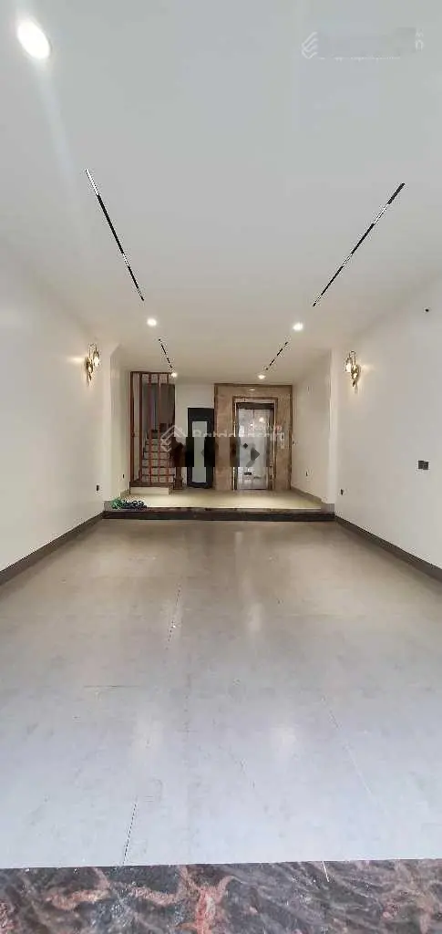 Bán nhà 6 tầng thang máy tại Hồng Tiến, Long Biên. Diện tích 52m2, 6 tầng thang máy