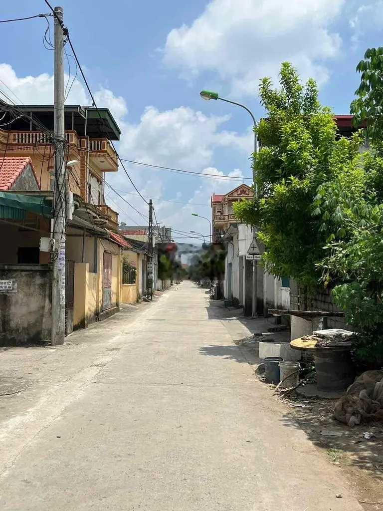 Đất Mặt trục chính đại đồng