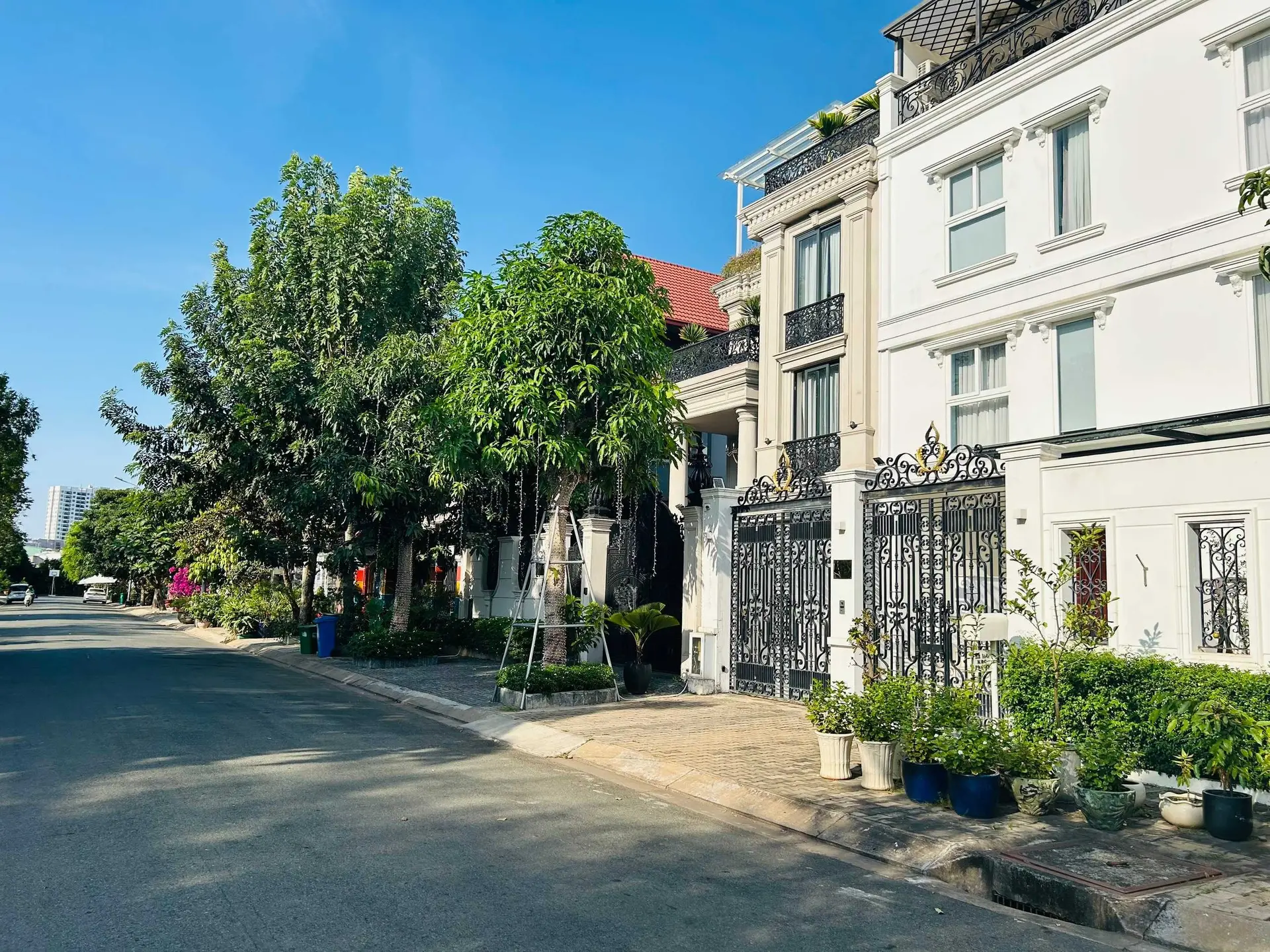 Annam Land chuyên biệt thự phú mỹ vạn phát hưng. Giá tốt nhất T9. BT 220m2 giá 32 tỷ. LH 0906 459 ***