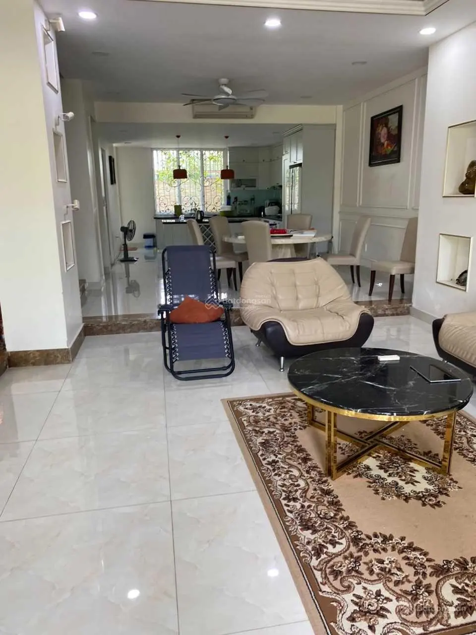 Bán nhanh trong 2 tuần, Villa Park DT 8x20m, sổ hồng full nội thất, giá 20tỷ