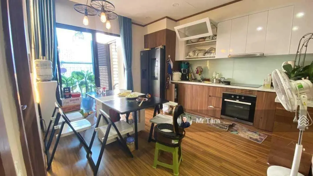 Chính chủ bán căn hộ 2 ngủ, Dream Land Bonaza, Duy Tân, DT 73m2, giá 5,5 tỷ đầy đủ nội thất