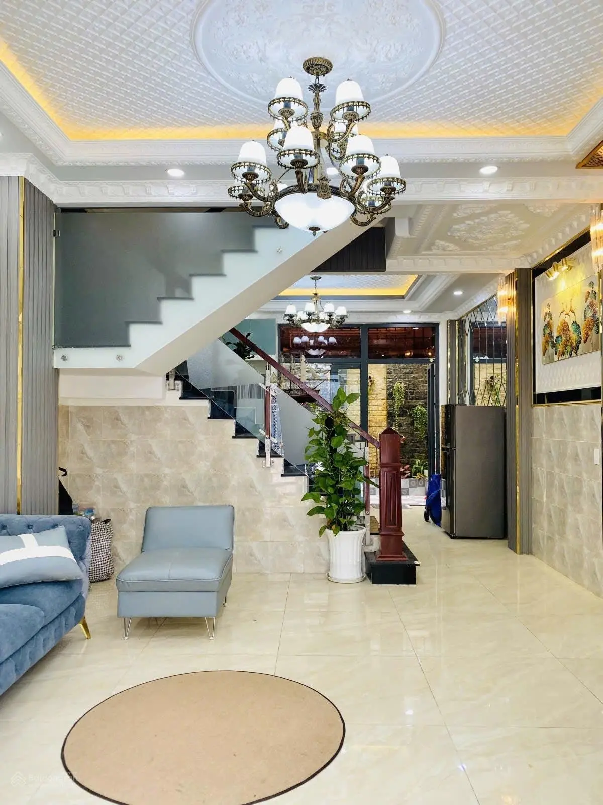 Chủ về nước bán gấp nhà riêng sát Quận 7, 55m2, 3 tầng,4PN, giá chỉ 6.89 tỷ,xe hơi ngủ trong nhà