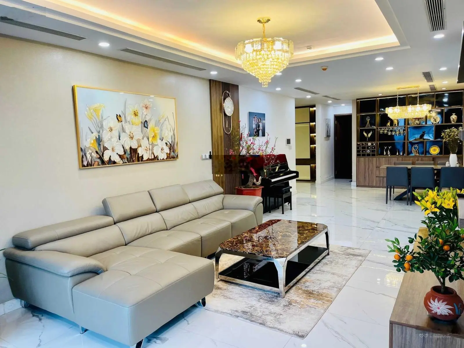 Chính chủ cần bán căn hộ 78m2 2N2WC dự án Roman Plaza ban công Đông Nam thoáng mát giá 4 tỷ