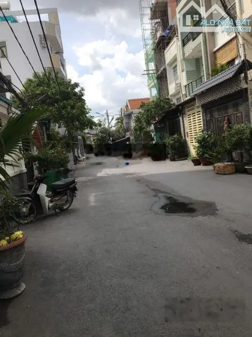 Bán nhà ngang 6m hẻm 496/ dương quảng hàm f6 gv, 6*21m, 2 lầu giá 14ty5
