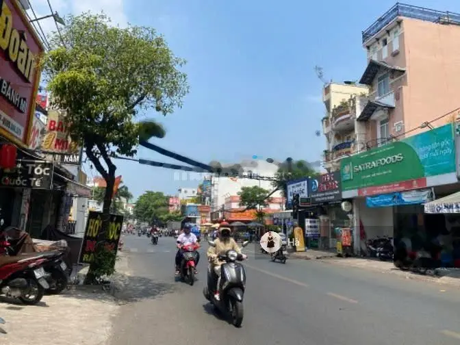 MTKD Thạch Lam 8.7x27 cấp 4, chính chủ ngay ngã 4 , vị trí đông