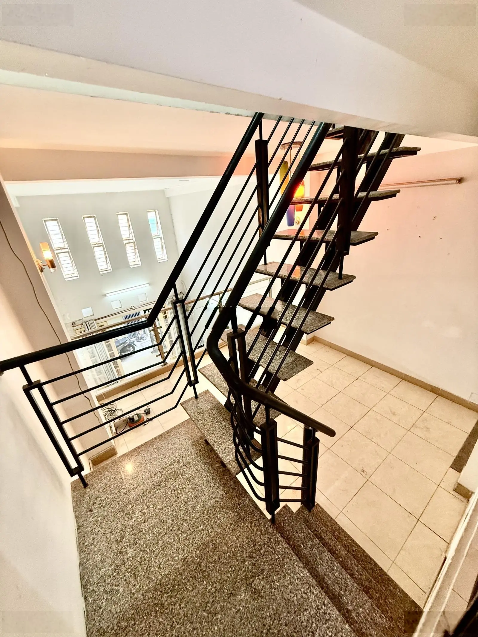 Nhà 1 lửng - lầu 47m2 hẻm 90 Âu Dương Lân P3 SHR giá 4 tỷ 390