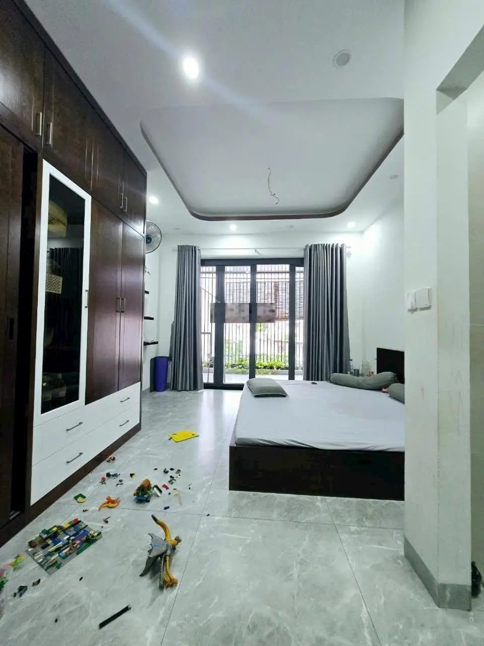 Giá sốc chỉ hơn 90tr/m2 cho căn nhà 3 tầng 140m2 nội thất xịn xò, MTKD sát Đỗ Xuân Hợp