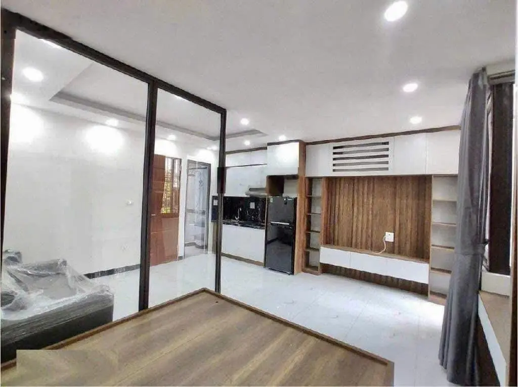 Bán nhà 7tầng thang máy, 12 căn hộ full nội thất, trung tâm Đống Đa, gần ngã tư sở, ô tô tránh