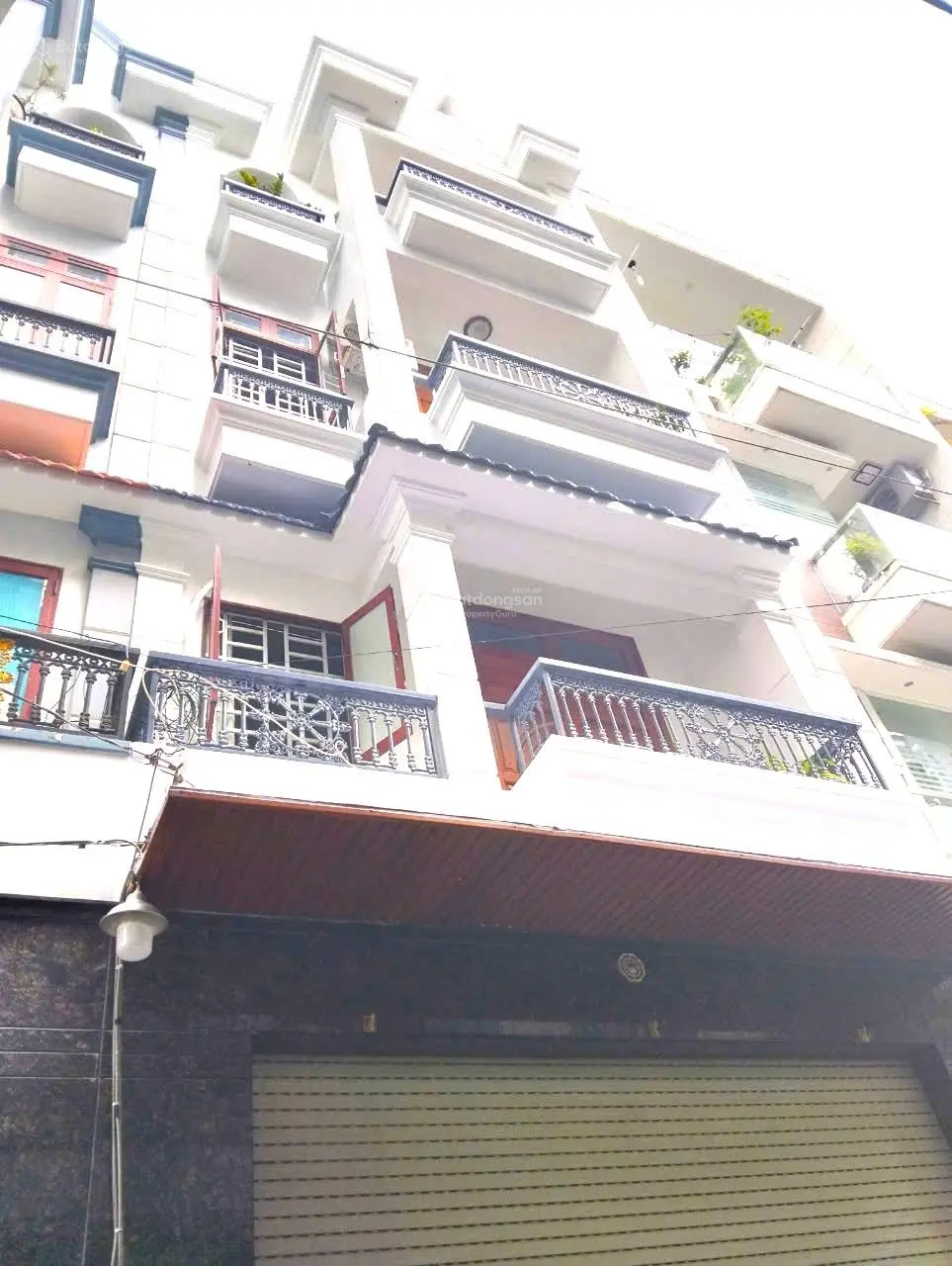 Nhà hiếm khó tìm - khu vip phường 15 - Tân Bình - hẻm xe hơi tránh - 55m2 - 4 tầng BTCT chắc chắn