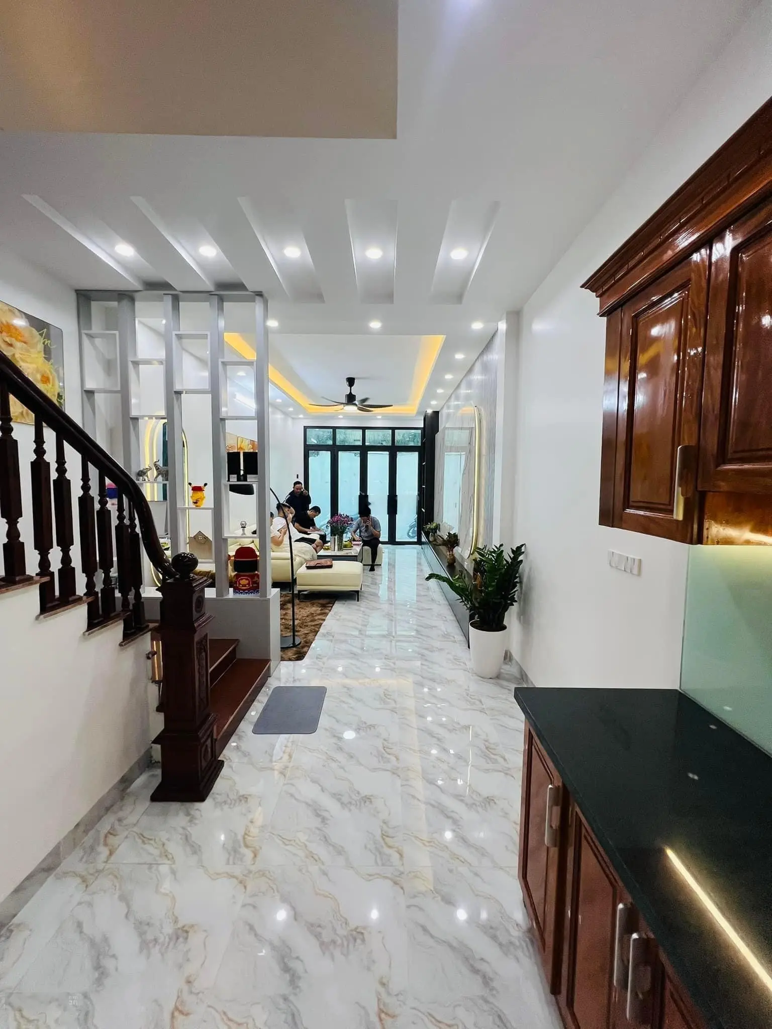 Bán Nhà Mỹ Đình 44m2 nhà mới 6 tầng 2 thoáng giá chỉ 8,5tỷ