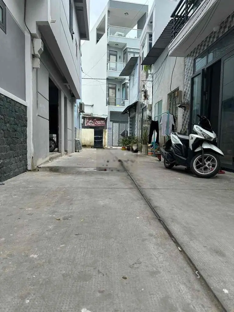 Bán gấp nhà 2/ Kênh19/5, P. Sơn Kỳ dt4x11 CN 40m Trệt Lầu 4ty bớt lộc