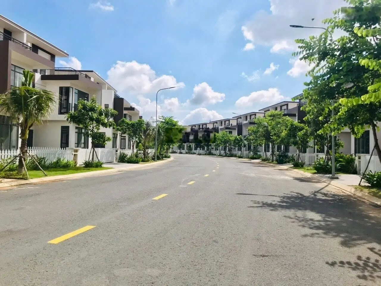 Bán nhà biệt thự view sông đẹp nhất dự án 2,745 tỷ 120m2, có thương lượng