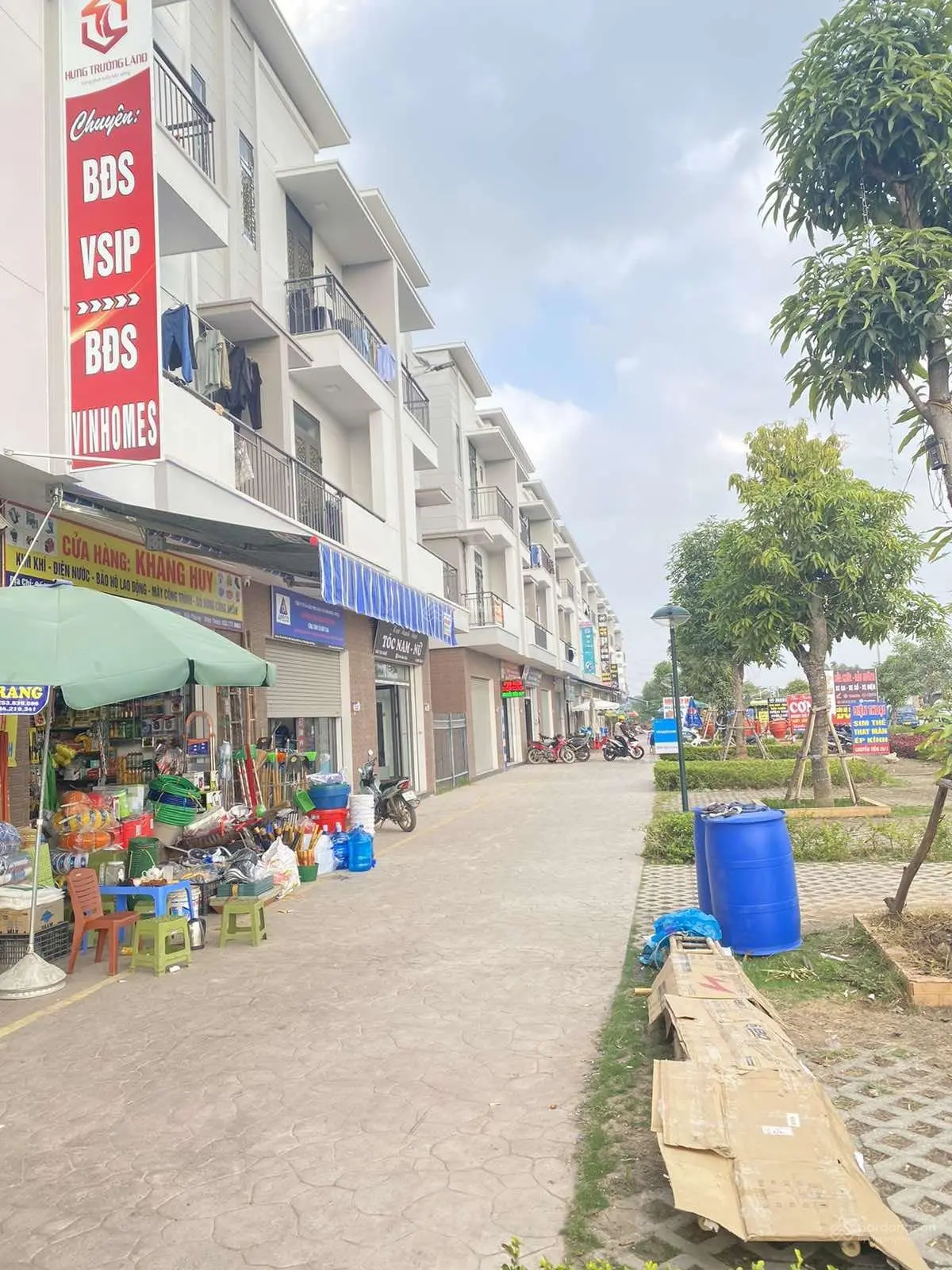 Bán căn Shophouse dự án Centa City HP, 92m2 hướng Nam giá chỉ 6,x tỷ