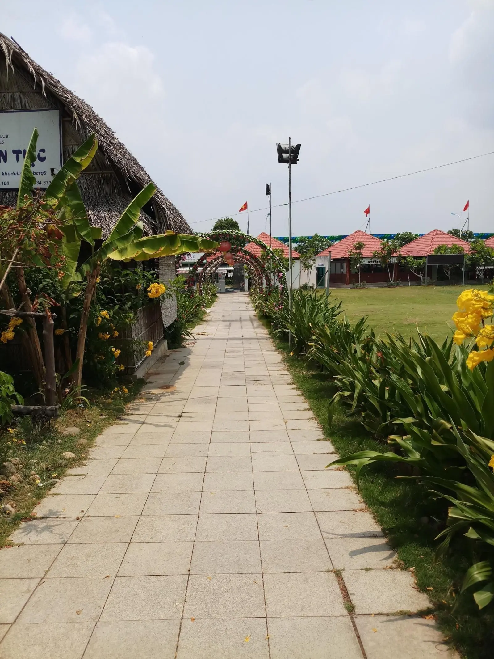Đất lô góc 6x24m vạt góc 131m mặt tiền đường Tam Đa 30m tại BCR Tam Đa, Trường Thạnh Q9 giá 55tr/m2