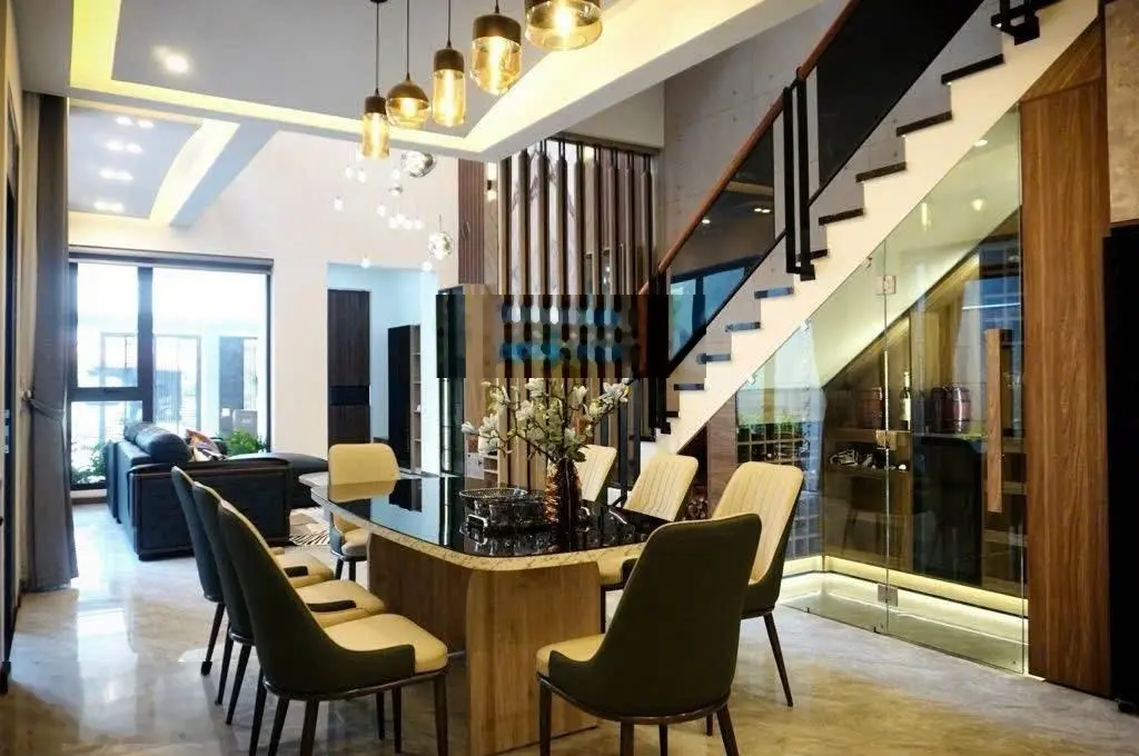Villa phong cách hiện đại giữa lòng thành phố, vị trí Vip Phú Xuân 4 Đà Nẵng, 12 tỷ 700 hot