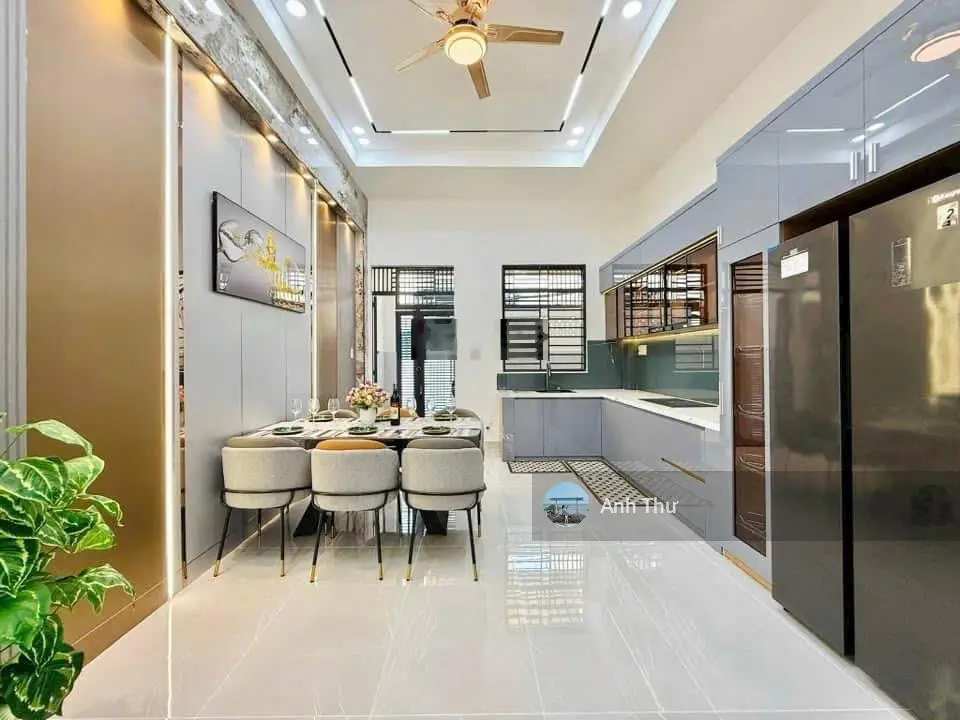 Nhà 60m2 Nguyễn Hữu Cảnh, P22, Bình Thạnh. Xây trệt - 3 lầu. Giá 3 tỷ 350. Gần công viên Sài Gòn