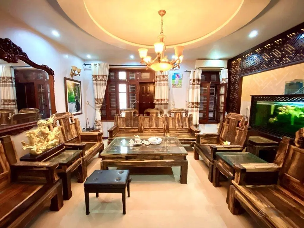 Bán nhà phân lô ngõ ô tô tránh Trung Kính, Cầu Giấy, 115m2, 6T MT 5.3m. Ở kinh doanh 32 tỷ