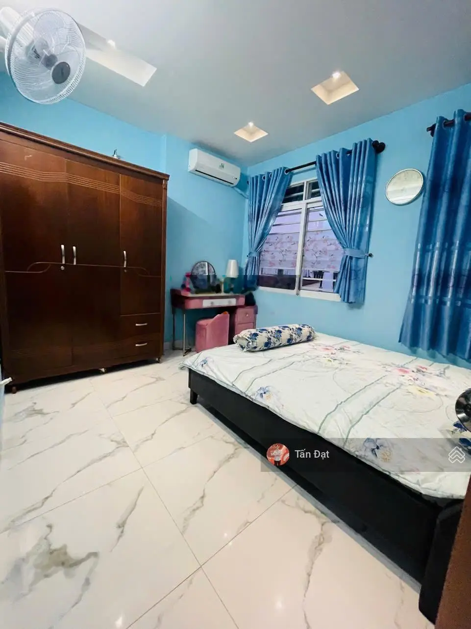 Bán gấp nhà đẹp 3 tầng P.Linh Trung Thủ Đức. Hẻm xe hơi tận nhà, ngay ĐH Ngân Hàng, Hoàng Diệu 2