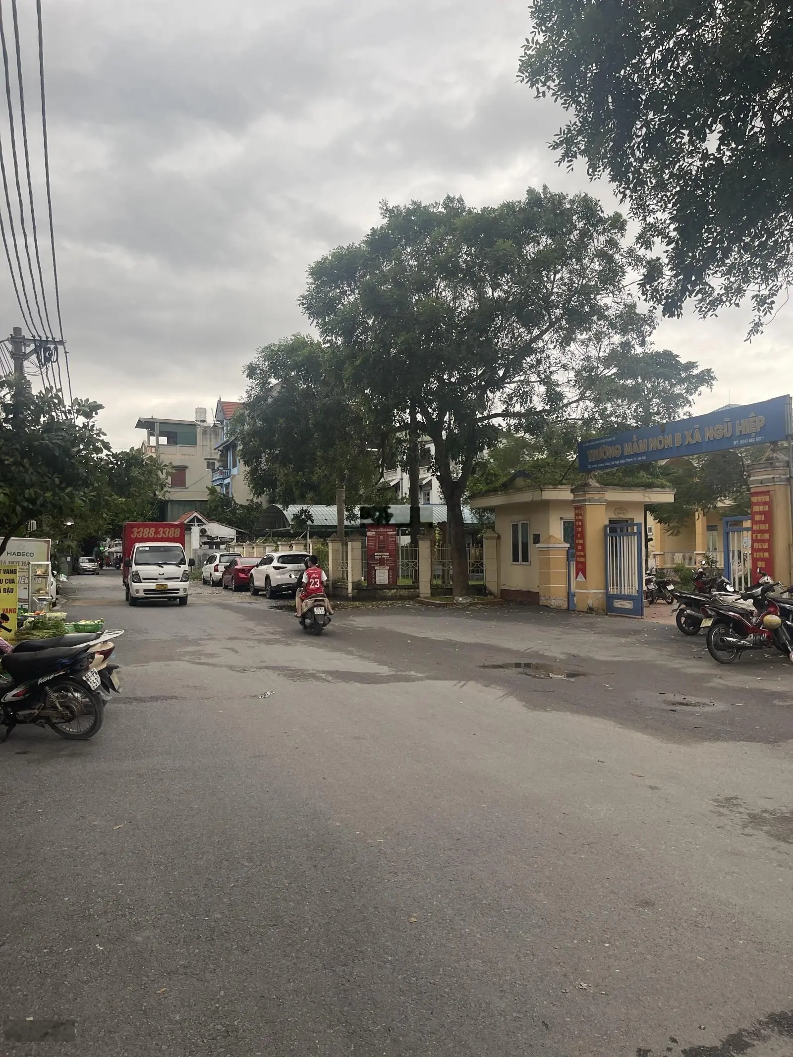 Bán đất khu vực ngũ hiệp: diện tích 75m mặt tiền 6,5