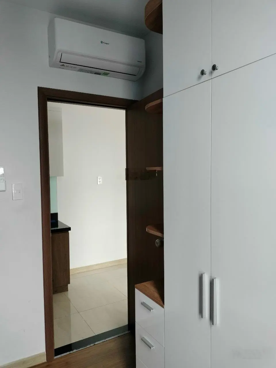 Cần bán gấp căn 2PN2WC - Bcons Garden - Full nội thất như hình- Giá 1ty530 bao hết, sổ hồng riêng