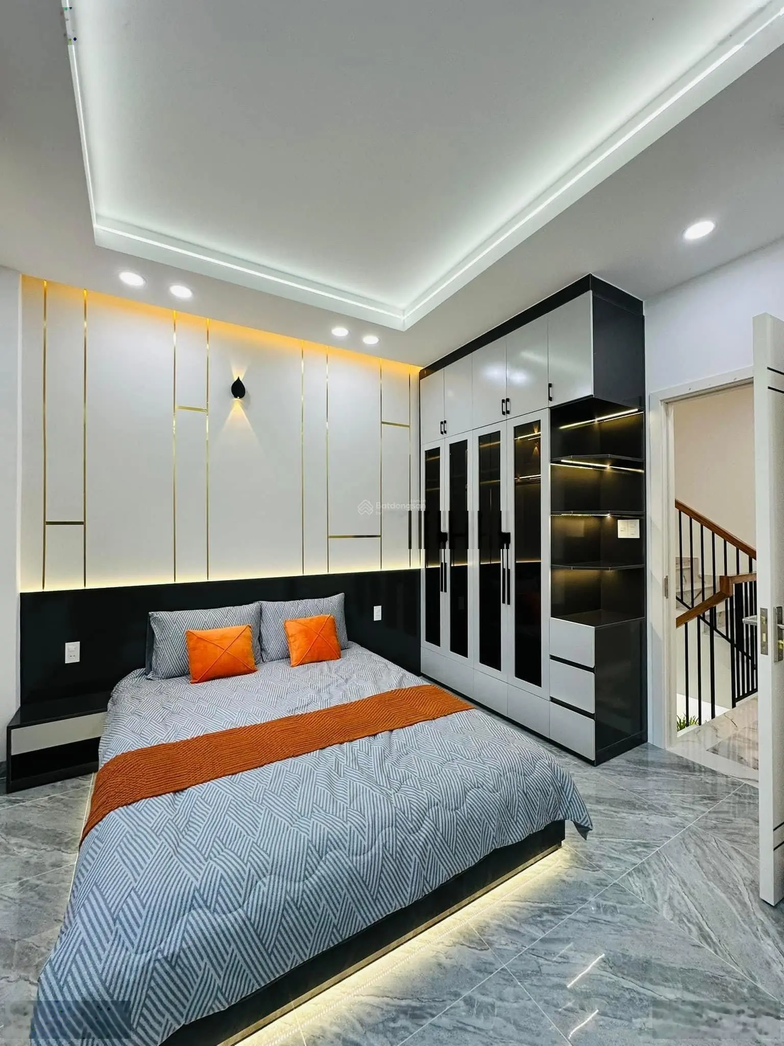 Thanh lý siêu phẩm nhà 1T2L quận 10, giá 3tỷ6,51,6m2(4,3x12m)sổ hồng riêng, hẻm xe hơi,hốt lẹ!!!!