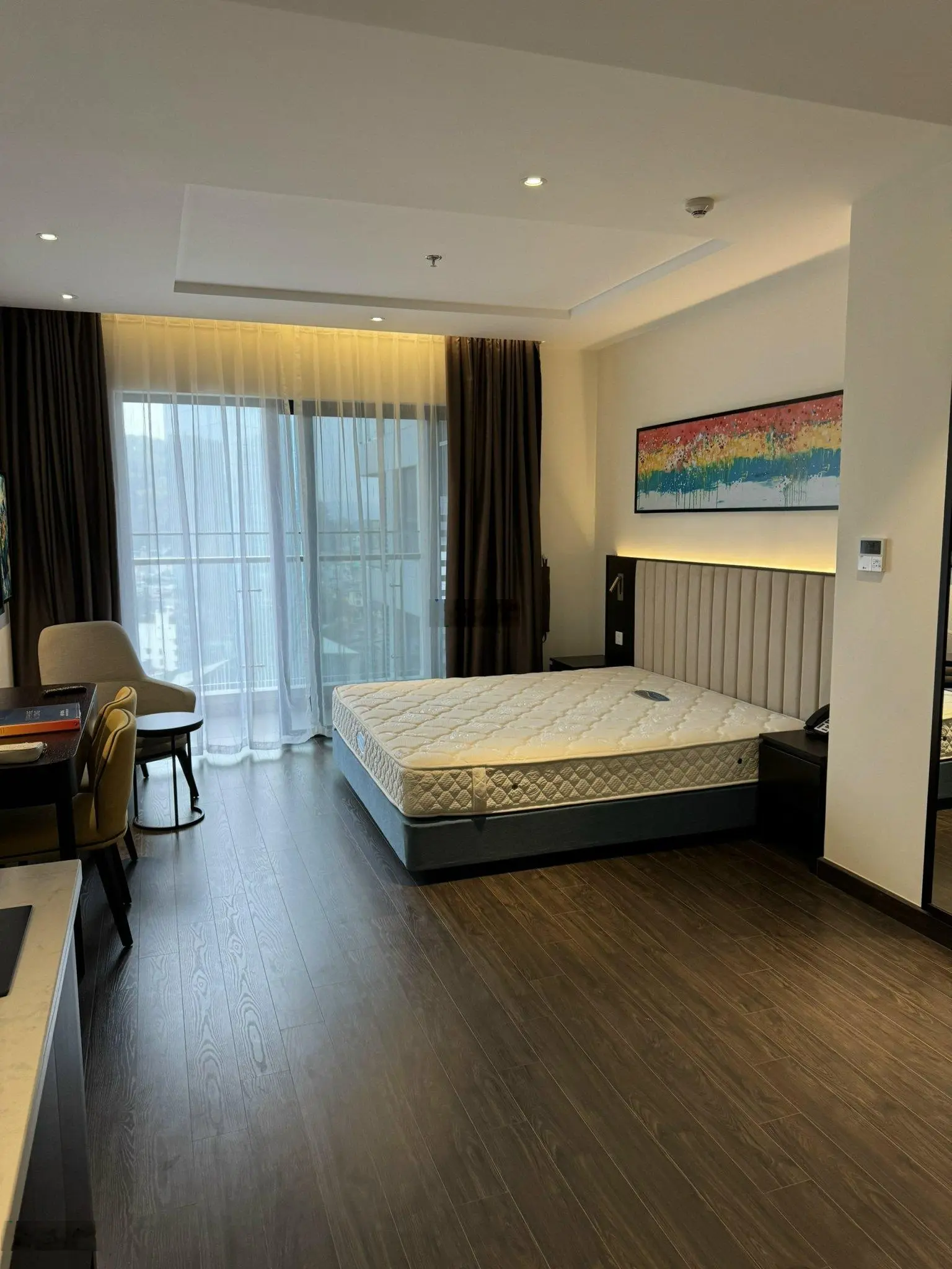 Cắt lỗ gấp căn hộ studio view nội khu tầng cao giá chỉ 1,2 tỷ . Liên hệ : 0978 788 ***