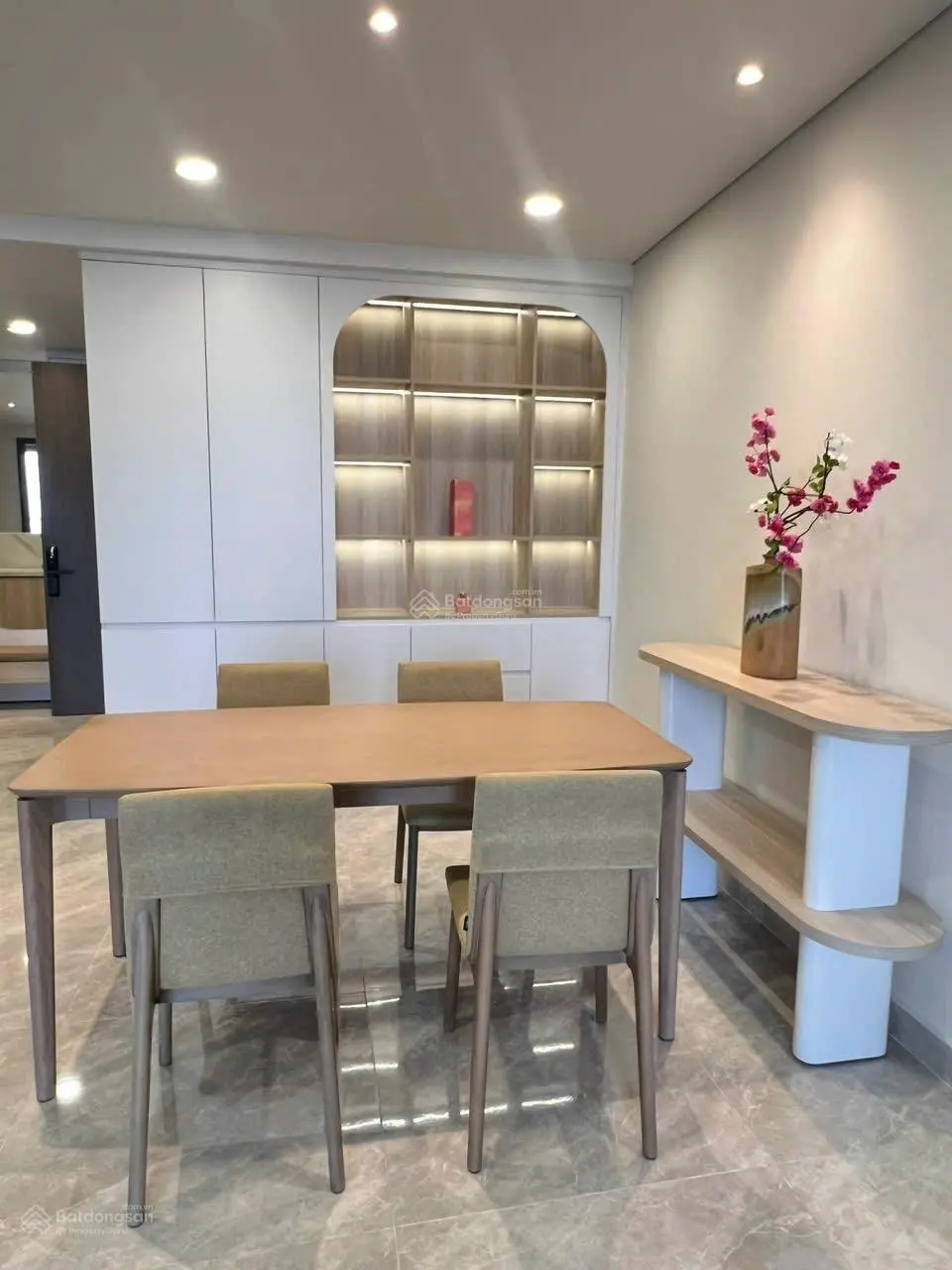 Căn hộ Midtown Phú Mỹ Hưng giá chỉ 9,8 tỷ VND, vị trí đắc địa tại Quận 7. LH Ngọc Lan 0906 743 ***