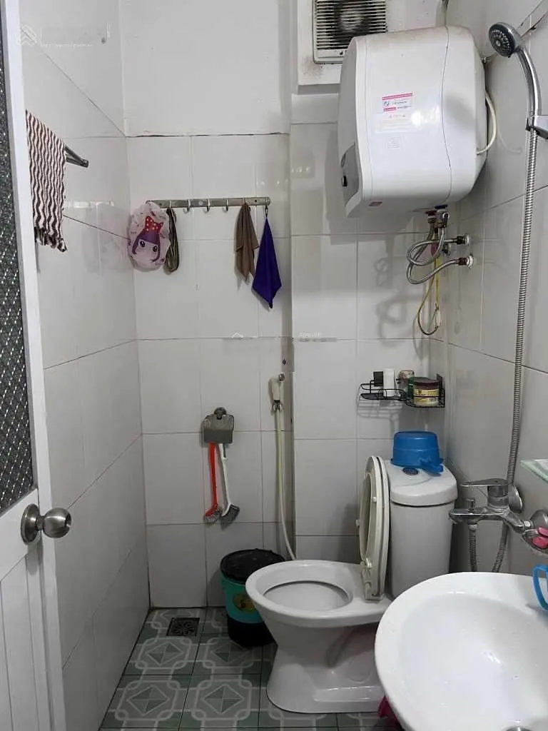 Cực hiếm-Bán nhà Di Trạch 38m2, dân xây KCBT chắn chắn, ở luôn, gần oto, gần KĐT Hinode, chỉ 2.x tỷ