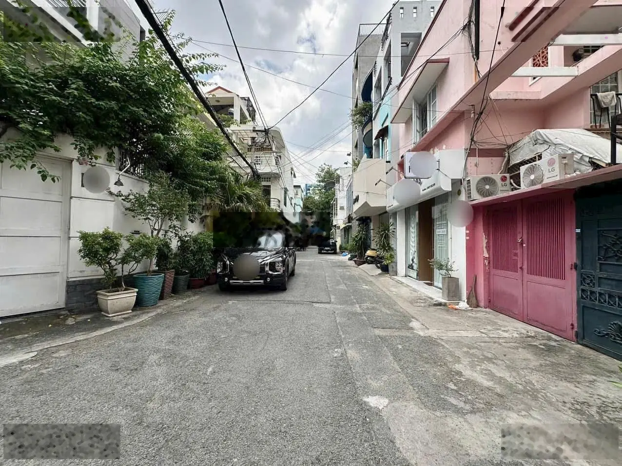 Hàng đầu tư cho quý anh chị tại khu vực sân bay phường 2, Tân Bình. Hẻm 12m DT: 10x18.5 giá 27 tỷ