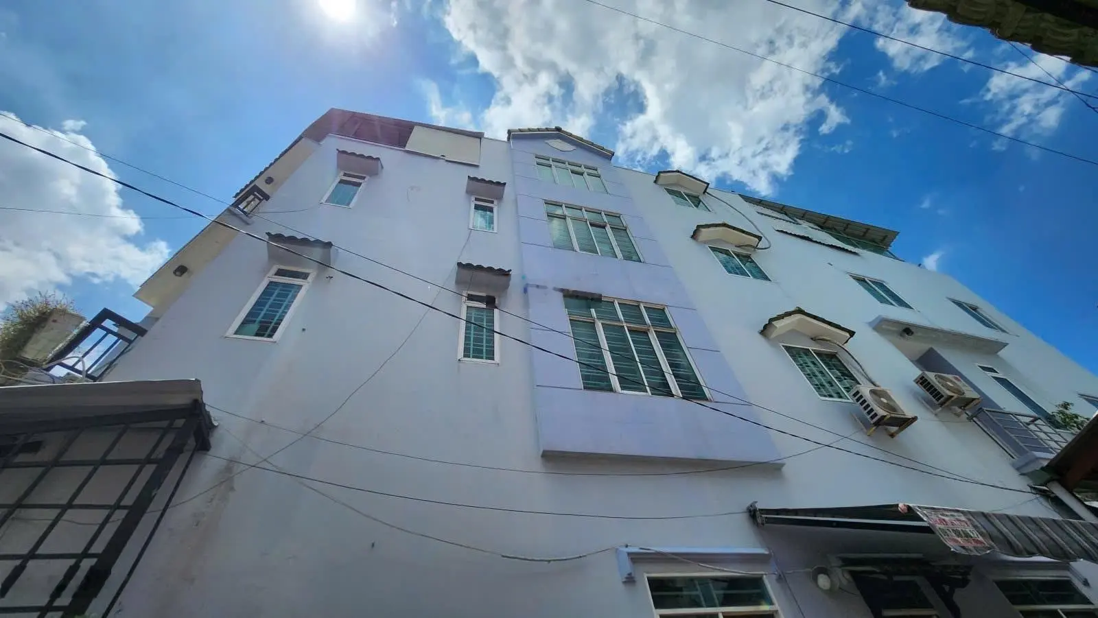 BÁN nhanh trước tết tổng giảm hơn 1 tỷ, xe hơi đậu ngay nhà 4 tầng