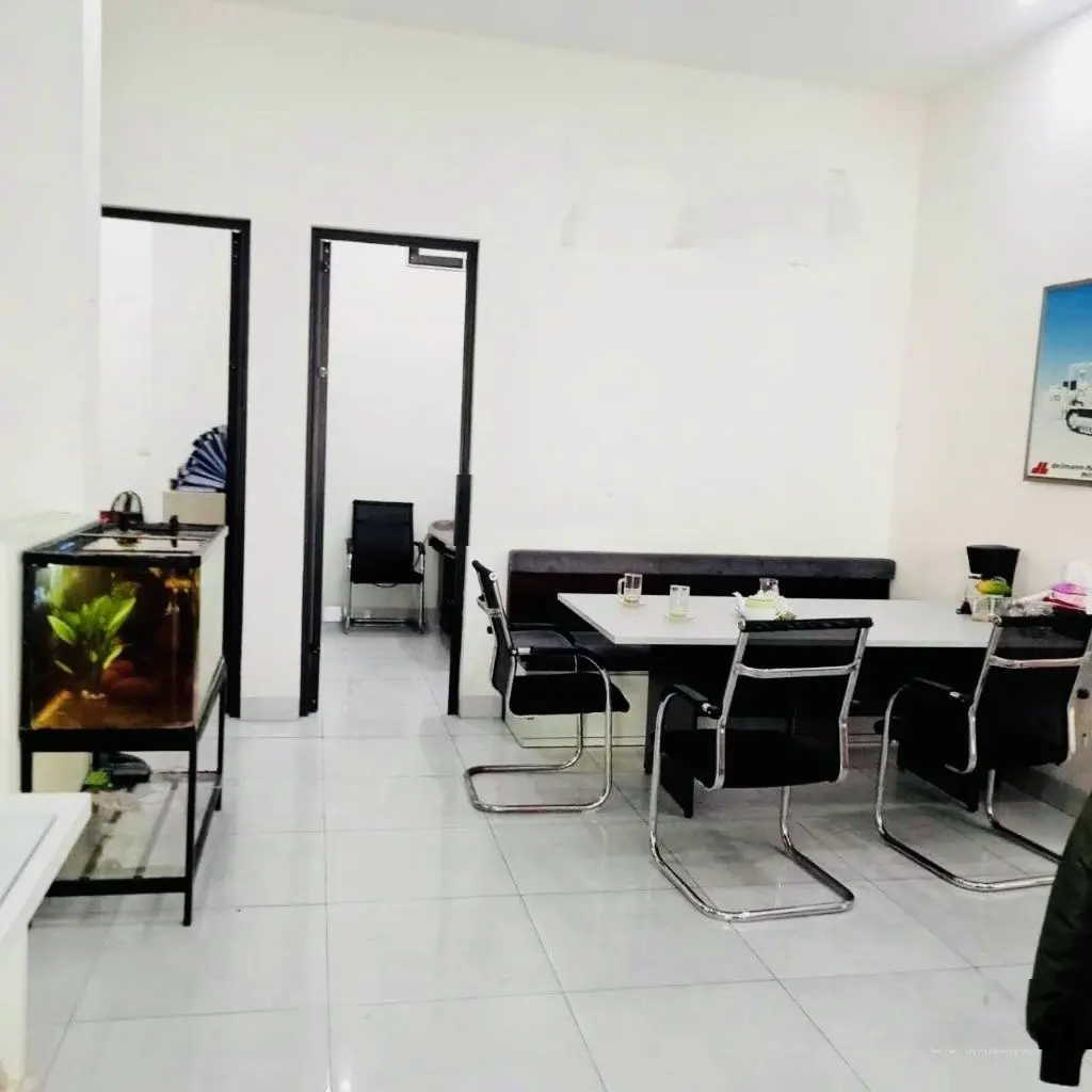 Bán biệt thự mặt phố ngô thì nhậm- q. hbt-vị trí đẳng cấp-dòng tiền cao ngút- 230m2- mt 8m- 168 tỷ.