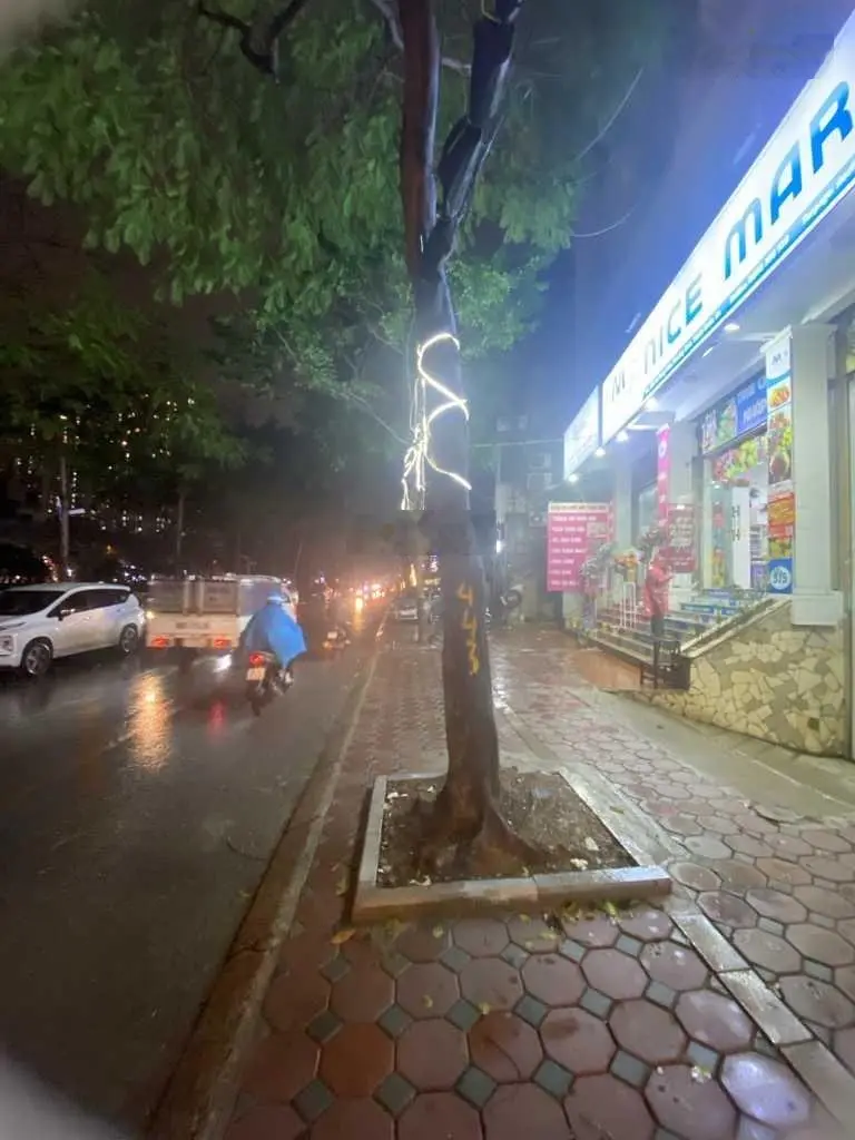Bán nhà mặt phố Vũ Tông Phan, Thanh Xuân, DT 68m2, 6T, MT 5m, giá 30.4 tỷ, 0948 552 ***